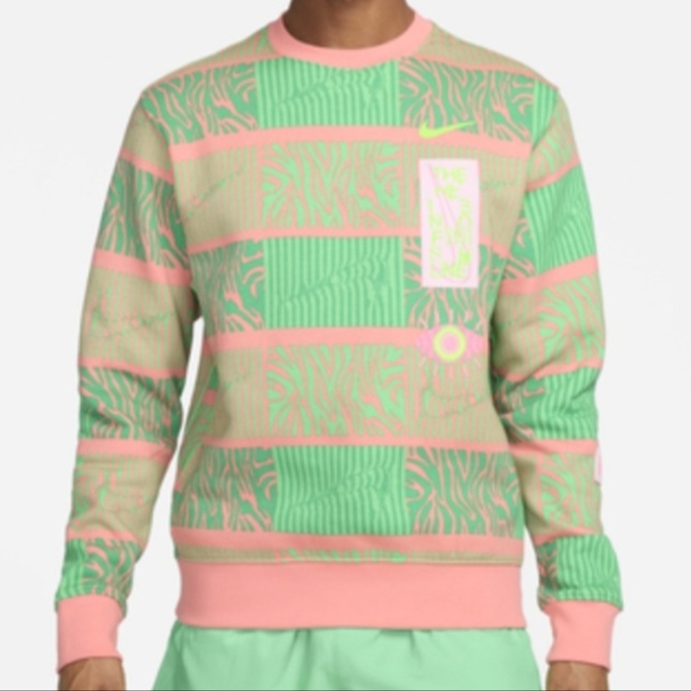 Nike Men's Green Sportswear Club Fleece Trippy Safari Sweatshirt Size Large